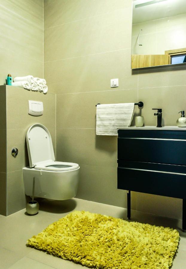 Blackpearl Apartment สปลิท ภายนอก รูปภาพ